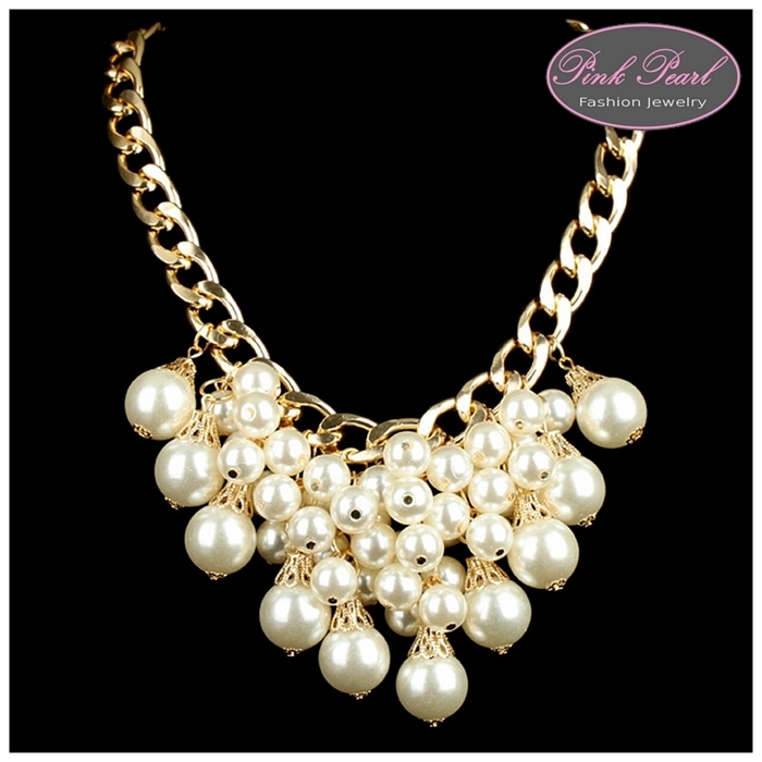 PLATED GOLD WITH PEARLS NECKLACES