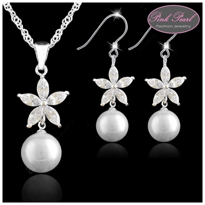 WHITE PEARL WITH FLOWER SET