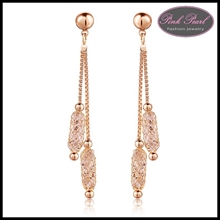 CHAMPAGNE DROP EARRINGS