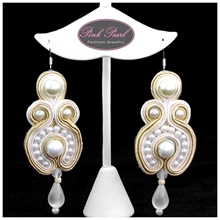 PEARLS IN BEIGE EARRINGS